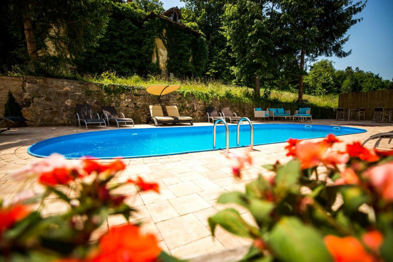 A Hoteli - Hotel Slatina Vrnjačka Banja Eksteriør billede