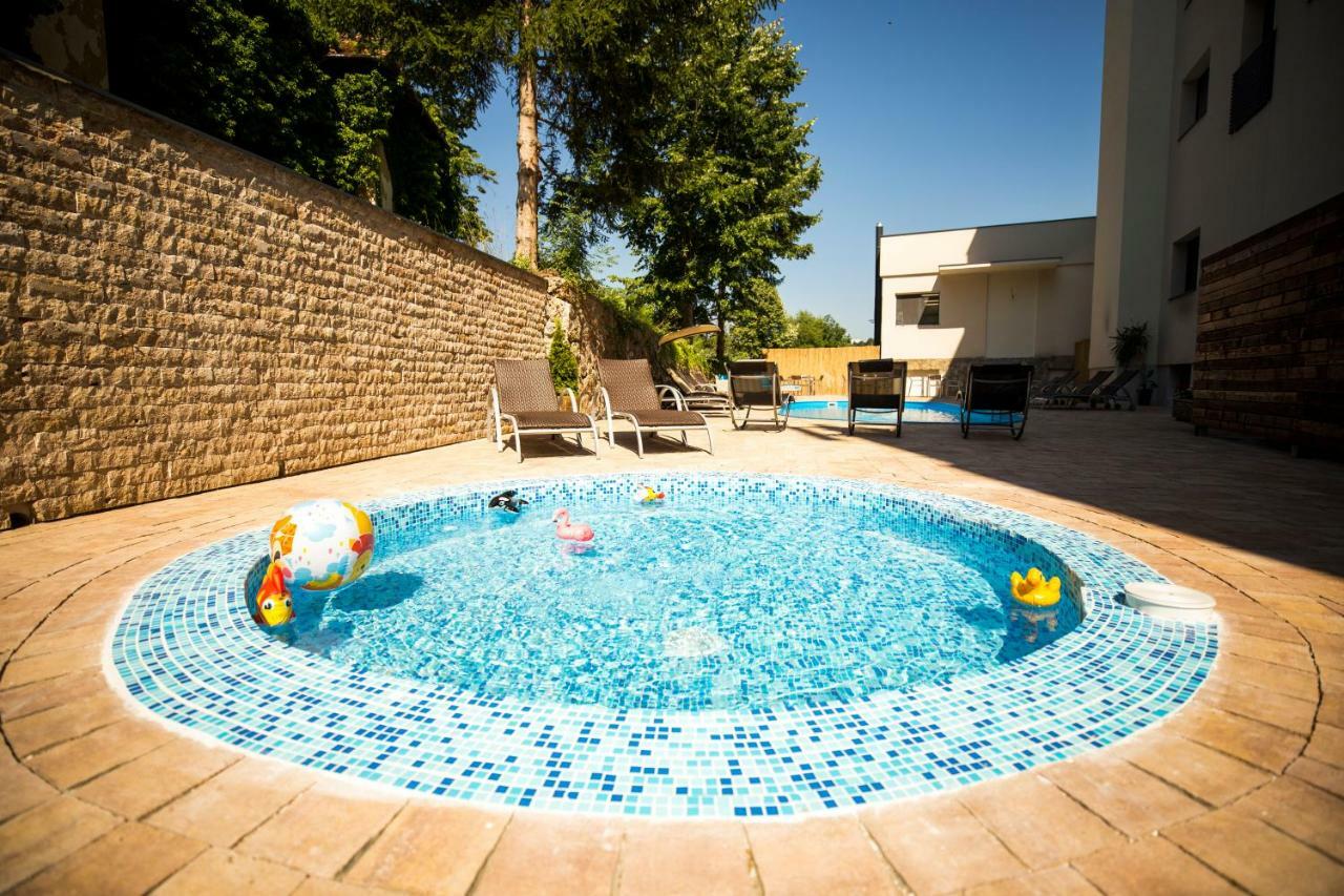 A Hoteli - Hotel Slatina Vrnjačka Banja Eksteriør billede